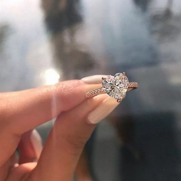 White Sapphire Sterling Silver Love Heart Ring - Picture 5 of 5